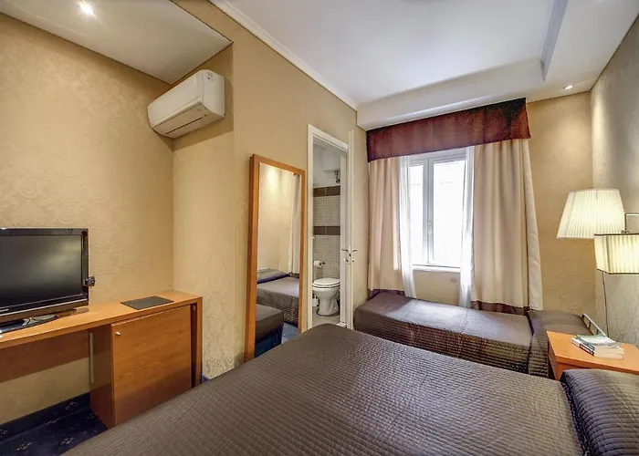 939 Hotel